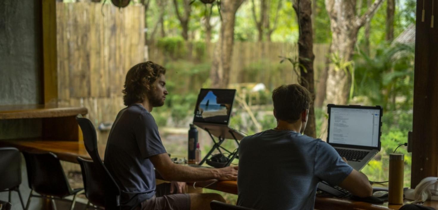 Διαδραστικό περιβάλλον μάθησης για οικονομικό σχεδιασμό